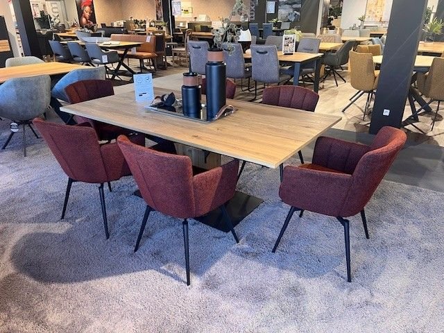 Essgruppe mit Eiche Esstisch mit Metallgestell, 6 Stuhl-Sesseln in Stoffbezug rostfarben